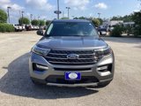 Used 2022 Ford Explorer XLT w/ Equipment Group 202A image 2