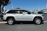 New 2025 Jeep Grand Cherokee Laredo X image 3