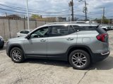 Used 2023 GMC Terrain SLT image 3