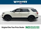 Used 2018 Ford Explorer XLT w/ Equipment Group 202A image 2