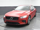 Used 2022 Volvo S60 B5 Momentum w/ Premium Package image 3