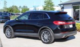 Used 2017 Lincoln MKX Reserve image 3