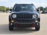 Used 2023 Jeep Renegade Trailhawk image 2