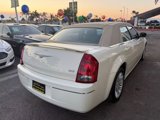 Used 2006 Chrysler 300 Touring image 4