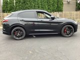 Used 2021 Alfa Romeo Stelvio Ti w/ Nero Edizione image 6