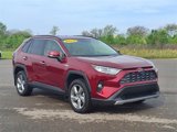 Used 2020 Toyota RAV4 Limited image 2