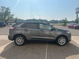 Used 2022 Ford Edge SEL w/ Convenience Package image 3
