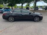Used 2018 Nissan Altima 2.5 SR w/ SR Special Edition image 3