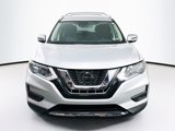 Used 2020 Nissan Rogue SV image 2