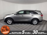 Used 2017 Kia Sorento L image 6