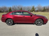 Used 2013 Chrysler 200 Touring w/ S Exterior Appearance Pkg image 3