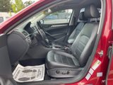 Used 2015 Volkswagen Passat TDI SE image 2