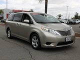 Used 2017 Toyota Sienna LE image 2