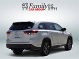 Used 2019 Toyota Highlander LE image 4