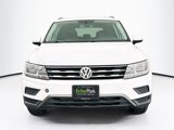 Used 2018 Volkswagen Tiguan SE w/ Panoramic Sunroof Package image 2