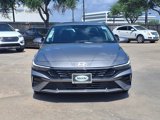 Certified 2024 Hyundai Elantra SEL w/ Convenience Package image 2