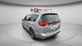 Used 2019 Chrysler Pacifica Touring-L Plus w/ Advanced Safetytec Group image 3