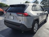 Used 2022 Toyota RAV4 LE image 4
