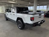Used 2022 Jeep Gladiator Overland w/ Cold Weather Group image 6