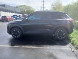 Used 2022 Chevrolet TrailBlazer LT w/ Driver Confidence Package image 2