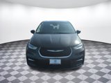 Used 2023 Chrysler Pacifica Touring-L image 5