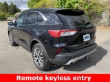 Used 2020 Ford Escape Titanium image 5