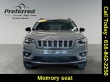 Used 2022 Jeep Cherokee Limited image 4
