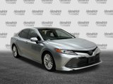 Used 2018 Toyota Camry XLE image 2