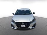 Used 2024 Nissan Altima 2.5 SV image 4