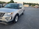 Used 2017 Ford Explorer XLT w/ Equipment Group 202A image 2