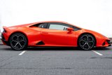 Used 2020 Lamborghini Huracan EVO image 3