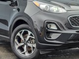 Used 2020 Kia Sportage LX image 3