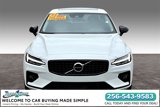 Used 2022 Volvo S60 B5 Inscription image 3