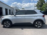 Used 2023 Hyundai Venue SEL image 6