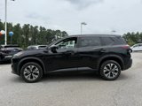 Used 2023 Nissan Rogue SV image 4