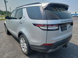 Used 2018 Land Rover Discovery SE image 3