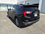 Certified 2022 GMC Terrain SLT image 3