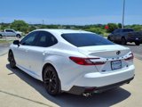 Used 2025 Toyota Camry SE image 5