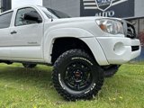 Used 2010 Toyota Tacoma PreRunner image 3
