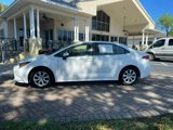 Used 2022 Toyota Corolla LE image 2