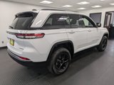 Used 2024 Jeep Grand Cherokee Limited w/ Luxury Tech Group II image 4