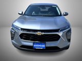 New 2025 Chevrolet Trax LS w/ LS Convenience Package image 2