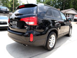 Used 2014 Kia Sorento LX w/ Premium Package image 6