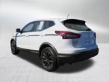 Used 2021 Nissan Rogue Sport S image 4