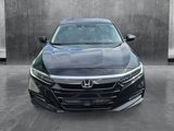 Used 2018 Honda Accord Touring image 2