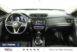 Used 2018 Nissan Rogue SV image 2
