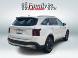 Used 2024 Kia Sorento S image 3