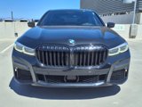 Used 2021 BMW 750i xDrive w/ Autobahn Package image 2