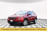 Used 2017 Jeep Cherokee Limited image 2