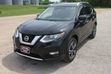 Used 2017 Nissan Rogue SL image 2